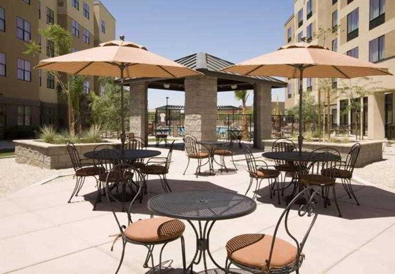 Courtyard Phoenix North / Happy Valley Restaurant bilde