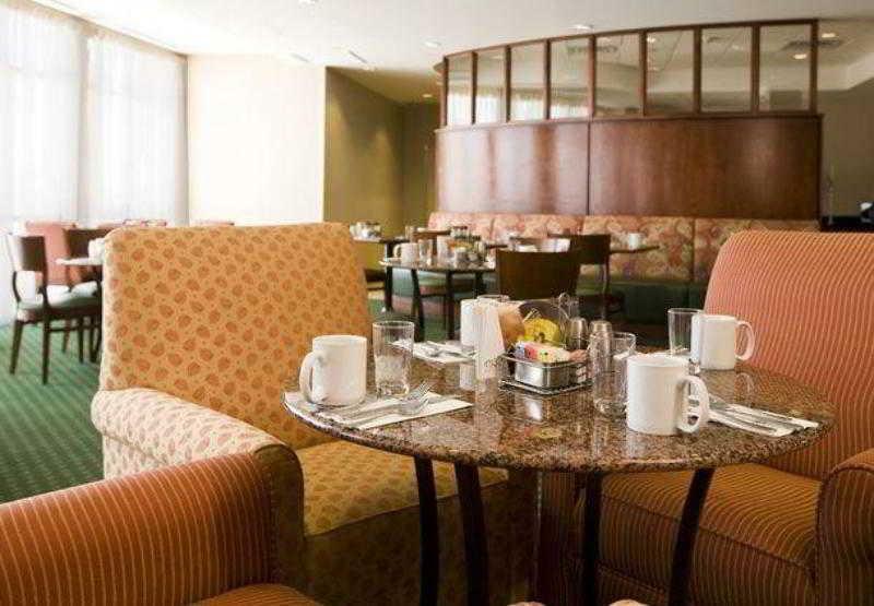 Courtyard Phoenix North / Happy Valley Restaurant bilde